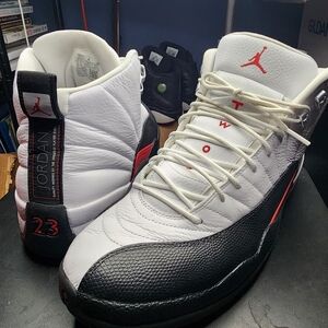 Nike Air Jordan 12 Retro Taxi Flip